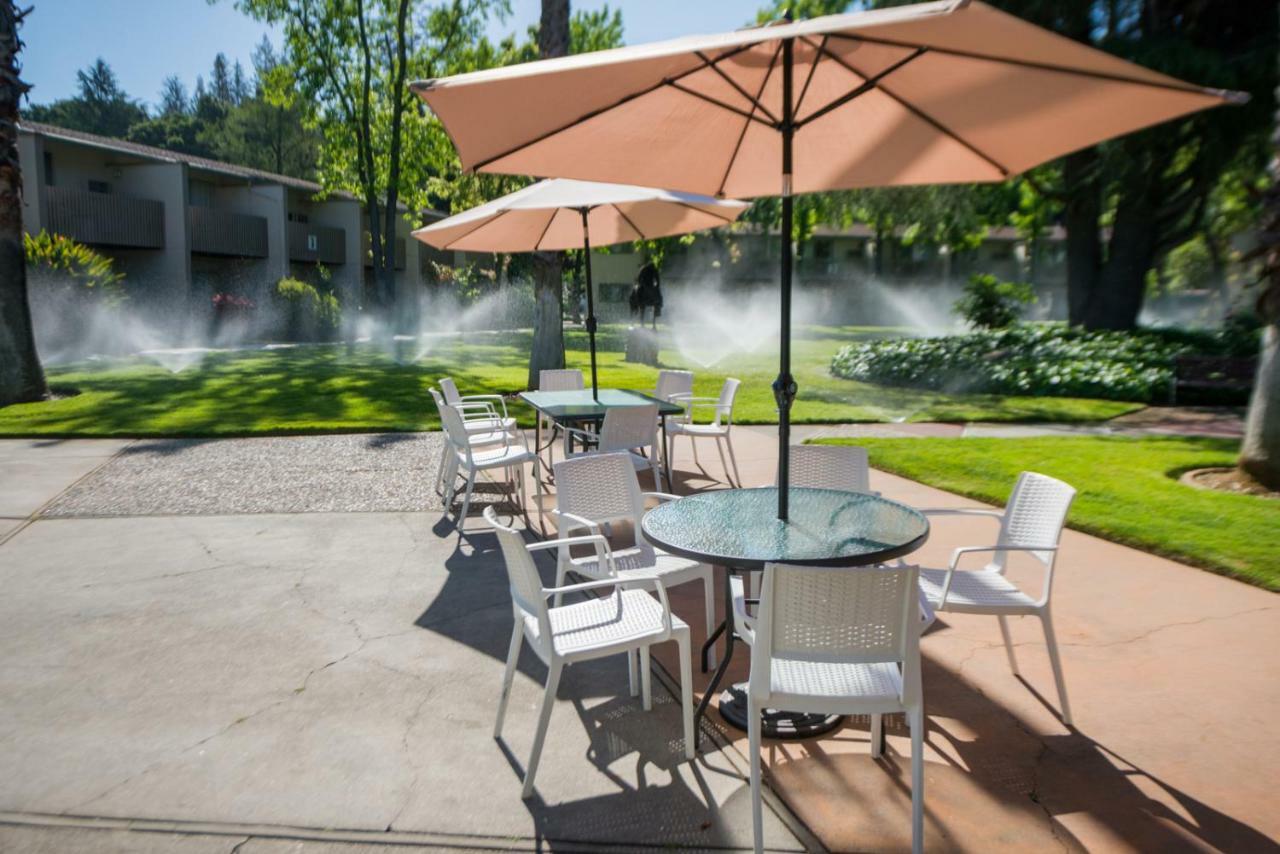 Los Gatos Lodge Eksteriør bilde